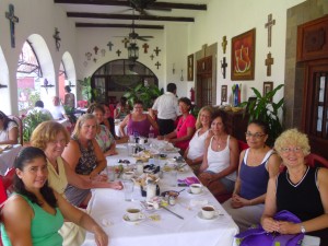 women's breakfast Casa Mission14 001