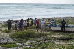 Cozumel Fishing Boat Capsizes 11/2016